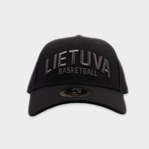 Juoda „LVB“ kepurė su snapeliu